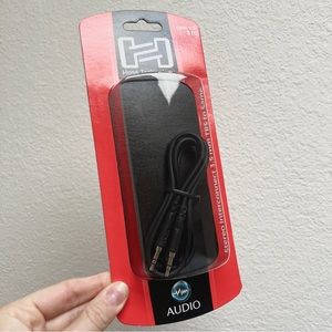 Hosa Technology stereo interconnect 3.5 mm TRS to same 3 feet long